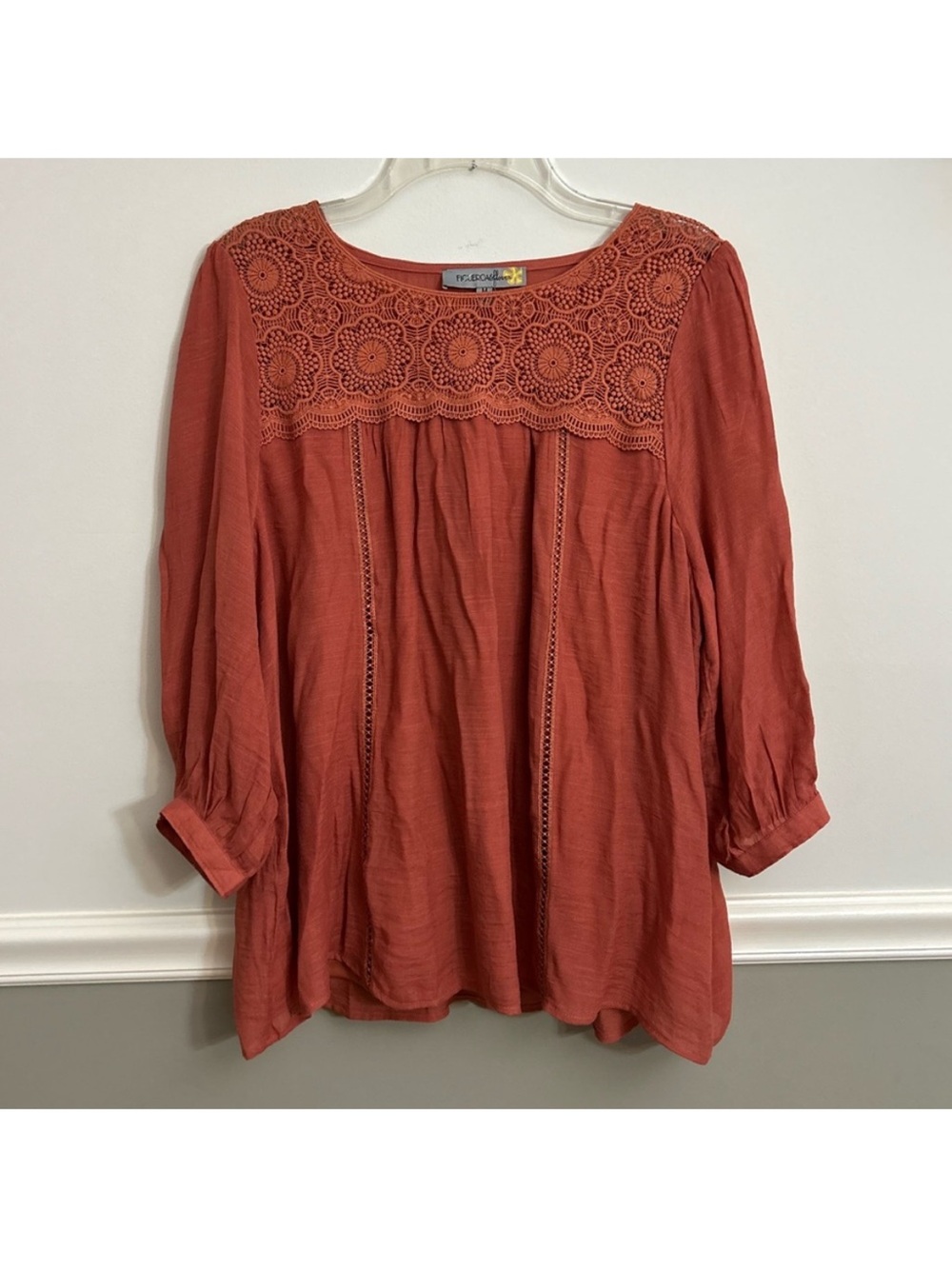 Figueroa & Flower Orange Lace Crochet Embroidered Cut Out Blouse Size Medium